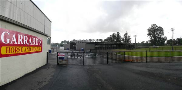 Menangle Park Paceway (28/02/2013 3:24:59 PM)