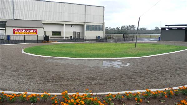 Menangle Park Paceway (28/02/2013 3:34:34 PM)