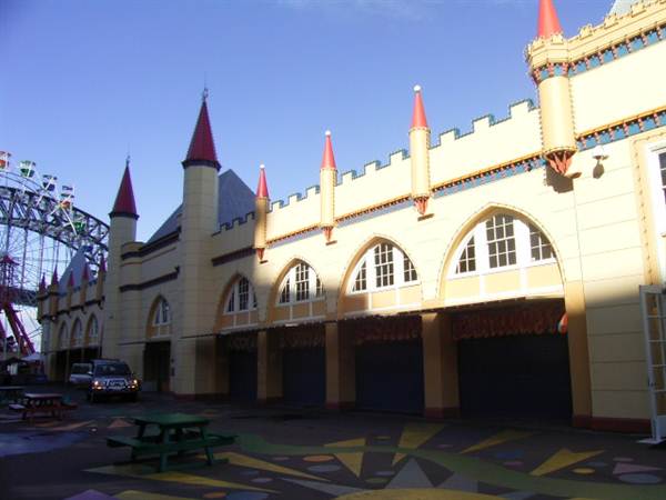 Luna Park (1/03/2013 10:45:49 AM)