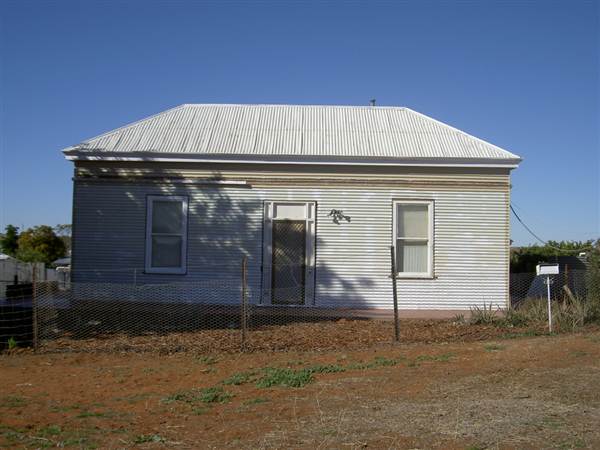 Broken Hill - Houses (1/03/2013 6:52:19 PM)
