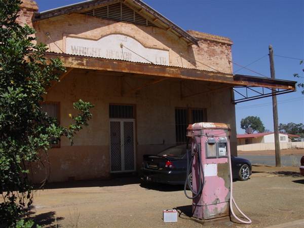 Cobar (4/03/2013 9:36:31 AM)