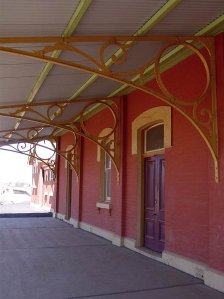Cobar Railway Station (4/03/2013 9:41:49 AM)