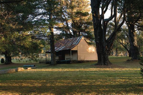 Currango Homestead (4/03/2013 12:15:16 PM)