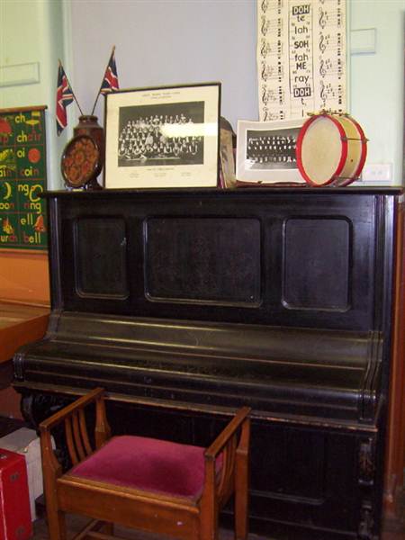 NSW Schoolhouse Museum of Public Education (4/03/2013 2:25:09 PM)