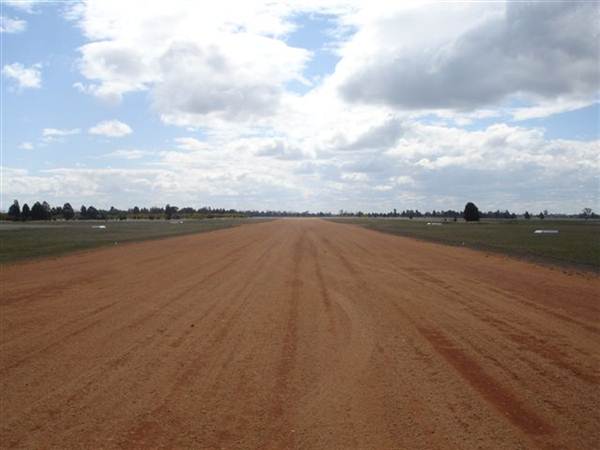 Gilgandra Aerodrome (4/03/2013 4:42:59 PM)