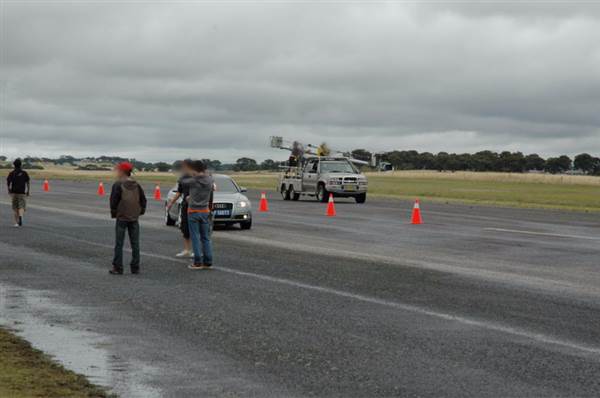 Goulburn Airport runway and exteriors (5/03/2013 11:10:38 AM)