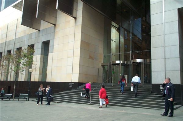 Governor Phillip Tower and Governor Macquarie Tower (5/03/2013 12:09:17 PM)