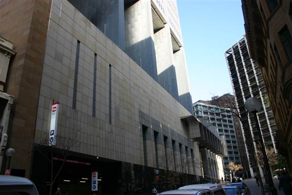 Governor Phillip Tower and Governor Macquarie Tower (5/03/2013 12:10:31 PM)