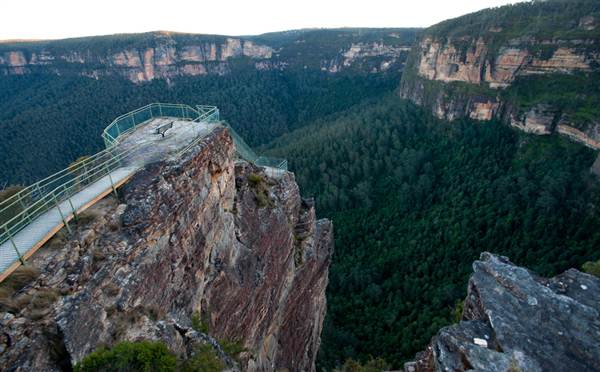 Pulpit Rock Lookout - Blue Mountains National Park (5/03/2013 12:15:40 PM)