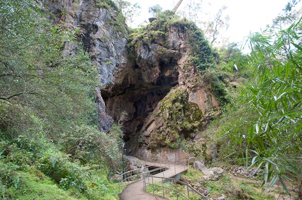Jenolan Caves (5/03/2013 9:46:58 PM)