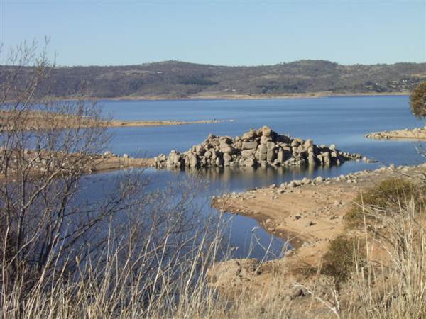 Lake Jindabyne (5/03/2013 11:17:14 PM)