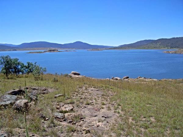 Lake Jindabyne (5/03/2013 11:19:02 PM)