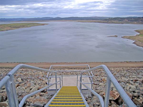 Lake Burrendong (6/03/2013 11:57:50 AM)