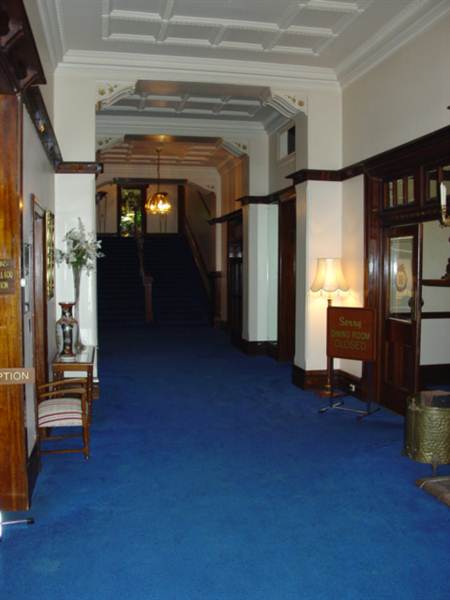 The Robertson Hotel (6/03/2013 1:39:44 PM)