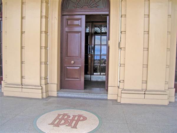 Old BHP Administration Building (6/03/2013 3:56:33 PM)