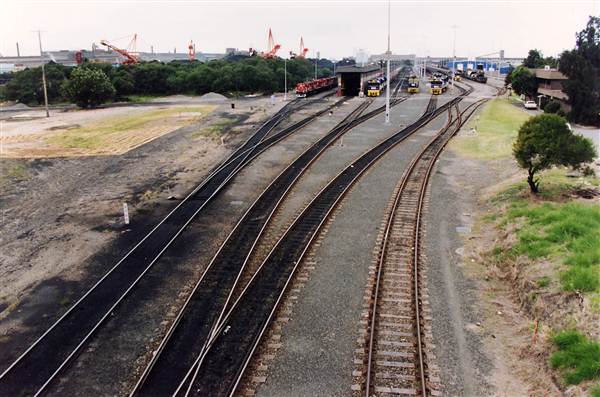 Port Waratah Coal Train Depot (6/03/2013 4:10:54 PM)