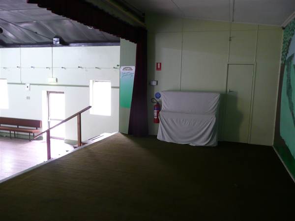 Robertson School of Arts (8/03/2013 12:29:59 PM)