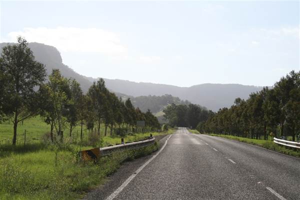 Tullimbar Village (9/03/2013 10:15:27 PM)