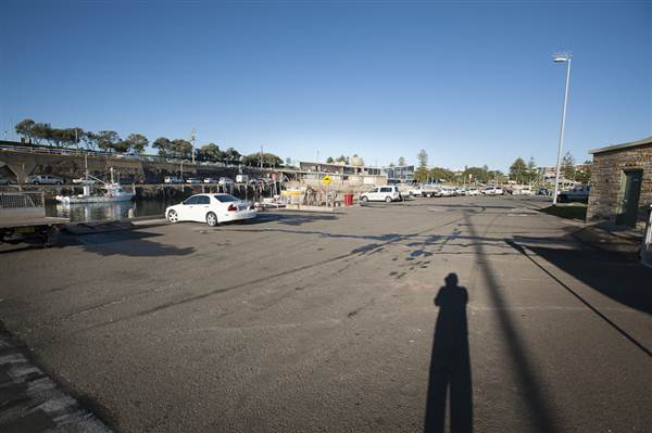 Wollongong Harbour (10/03/2013 12:54:25 PM)