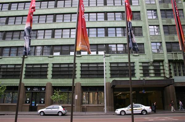 Sydney CBD - York St (11/03/2013 5:05:07 AM)
