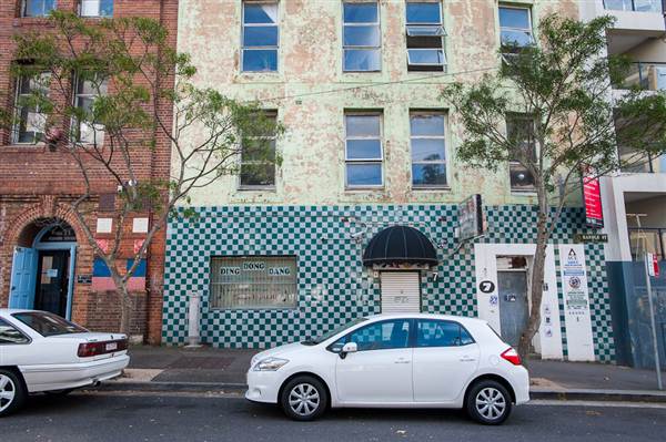 SURRY HILLS - PERIOD (11/03/2013 12:59:48 PM)