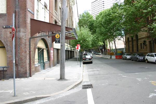 The Rocks - Gloucester St and Essex St (11/03/2013 1:05:55 PM)