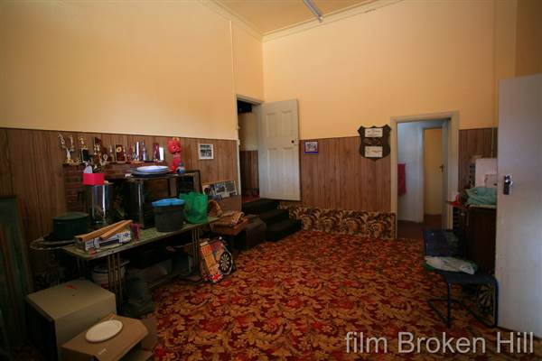 All Nations Hotel (16/02/2009 - Credits: Mason Curtis)