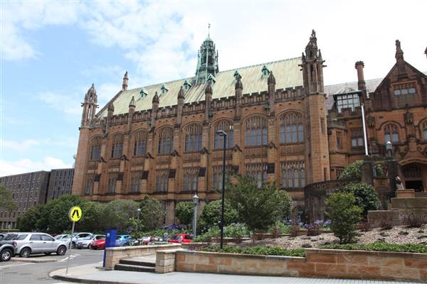 The Quadrangle Building - Sydney University (26/11/2013)