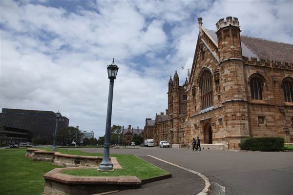 The Quadrangle Building - Sydney University (26/11/2013)