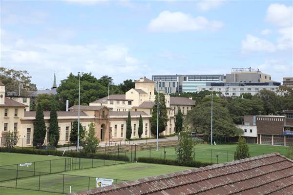 School of Physics - Sydney University (27/11/2013)