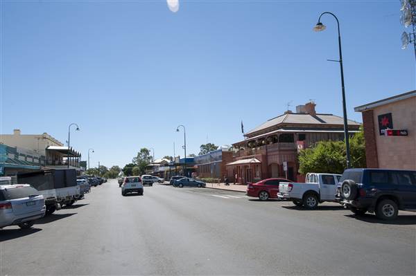 Bourke (11/12/2013)