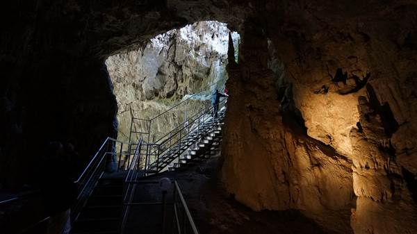 Jenolan Caves (9/06/2014 - Credits: Mary Barltrop)