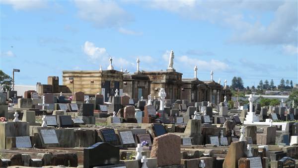 Botany Cemetery (24/02/2015 - Credits: Phillip Roope)