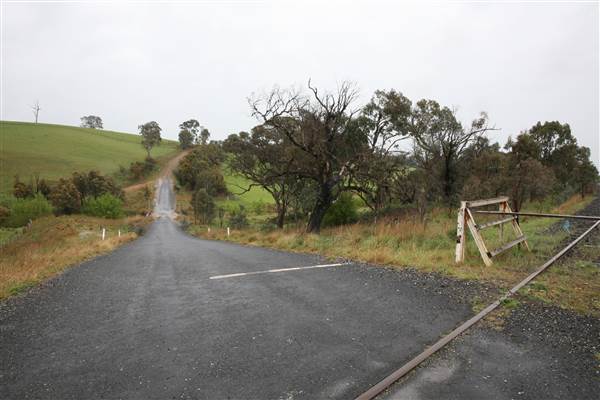 Carcoar Tallwood Mill Rd (17/04/2015)