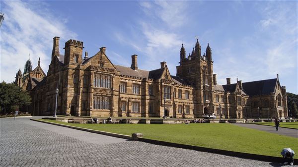 The Quadrangle Building - Sydney University (17/08/2015)