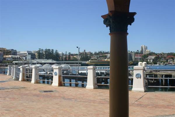 Manly Wharf (8/04/2008)
