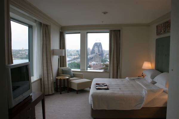 Shangri-La Hotel - Room 1307 (16/12/2006 - Credits: Lisa Scope)