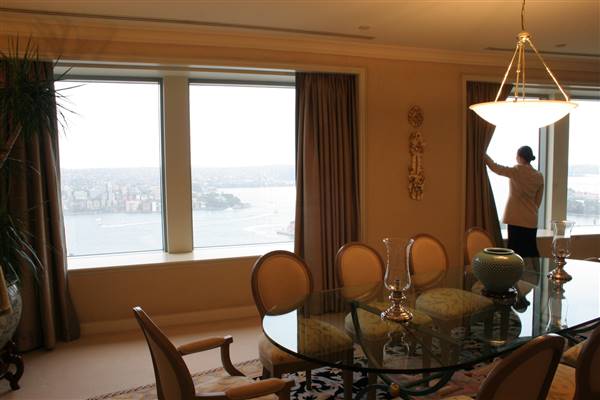 Shangri-La Hotel - Room 3511 (16/12/2006 - Credits: Lisa Scope)