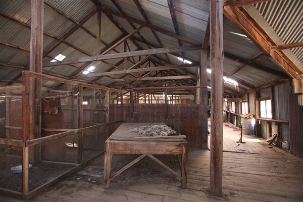 Bindara Station on the Darling - Period Homestead & Outbuildings (20/11/2015)
