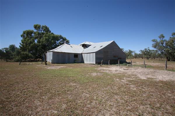 Bindara Station on the Darling - Period Homestead & Outbuildings (20/11/2015)