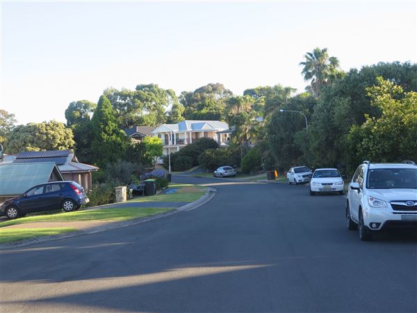 Kiama neighbourhood (8/12/2015)
