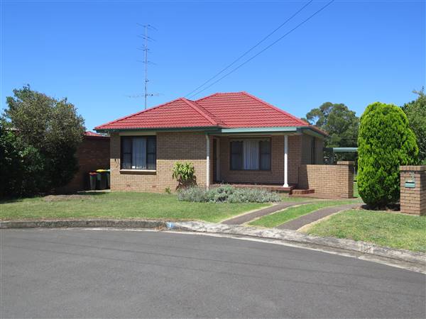 East Corrimal neighbourhood (8/12/2015 - Credits: Peter Hicks)