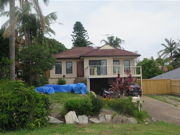 Collaroy neighbourhood - cul-de-sac (8/12/2015 - Credits: Peter Hicks)