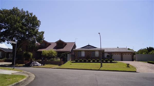 Quakers Hill Houses (9/03/2016 - Credits: Shannon Wheeler)