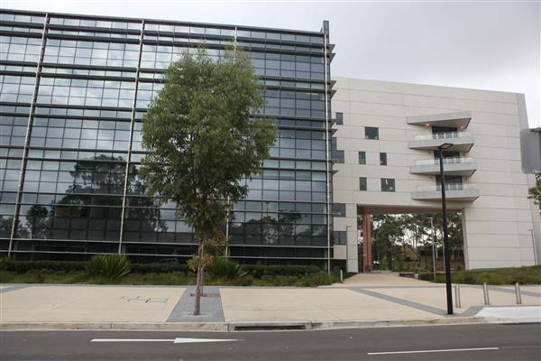 Macquarie University (16/03/2016)