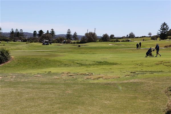 Long Reef Beach (15/10/2016 - Credits: John Harris)