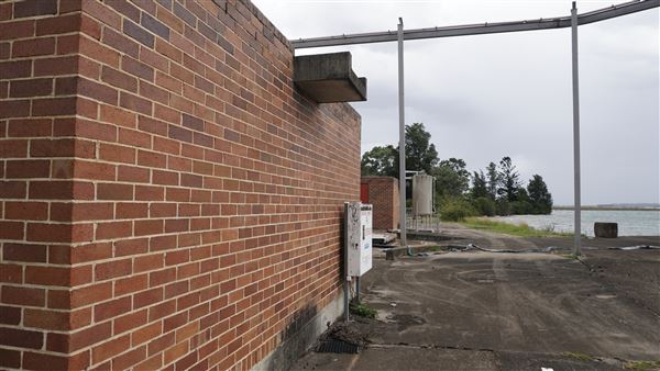 Prospect Reservoir - Warehouse / Industrial Building (6/03/2019 - Credits: Shannon Wheeler)