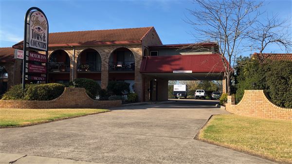 Idlewilde Town & Country Motor Inn (27/09/2019 - Credits: Shannon Wheeler)