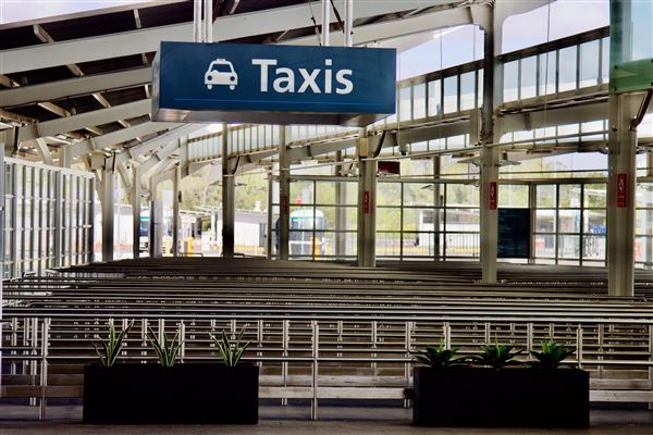 Sydney Airport International Terminal 1 various (19/11/2020 - Credits: Screen NSW)