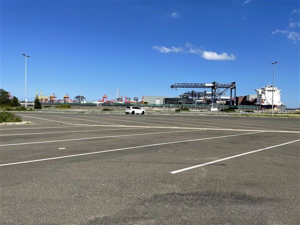 Port Botany Foreshore Boat Ramp and carpark (off Foreshore Road) (29/03/2021 - Credits: Screen NSW Mechele Axford)